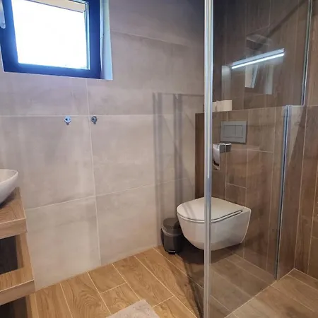 Daire Prezidentsky Apartman Malino Brdo